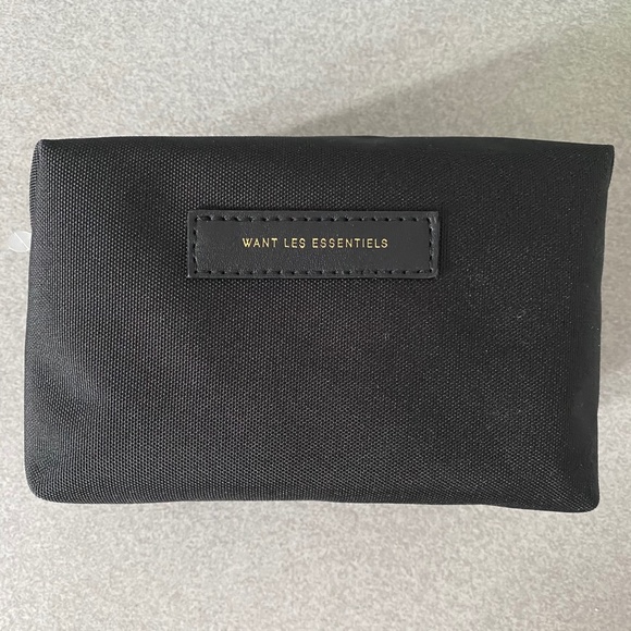 NWOT WANT LES ESSENTIELS Black Canvas Travel Bag Pouch - Picture 2 of 12